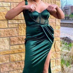 Green dress